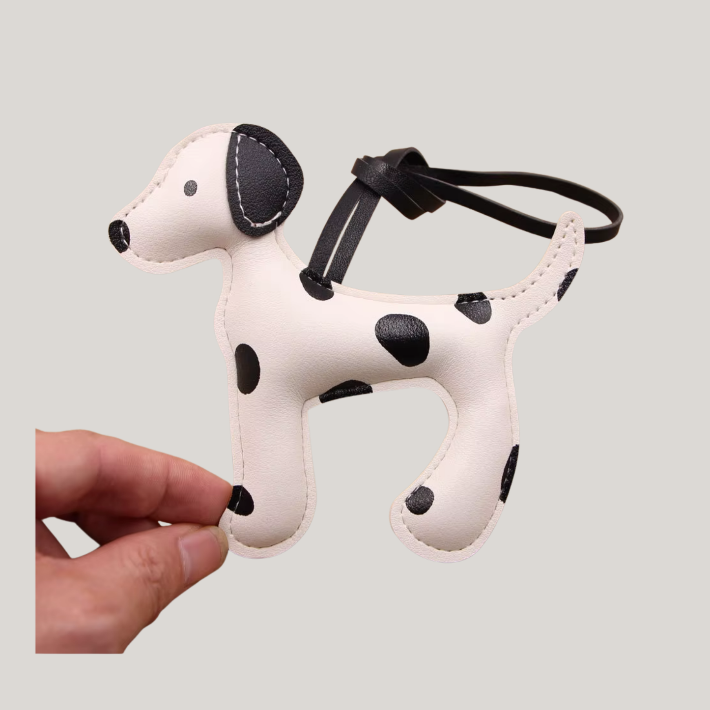 Luxury leather dog (Black). Also available in 7 different colors