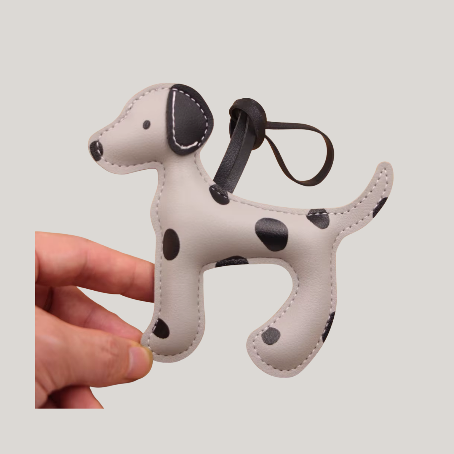 Luxury leather dog (Black). Also available in 7 different colors