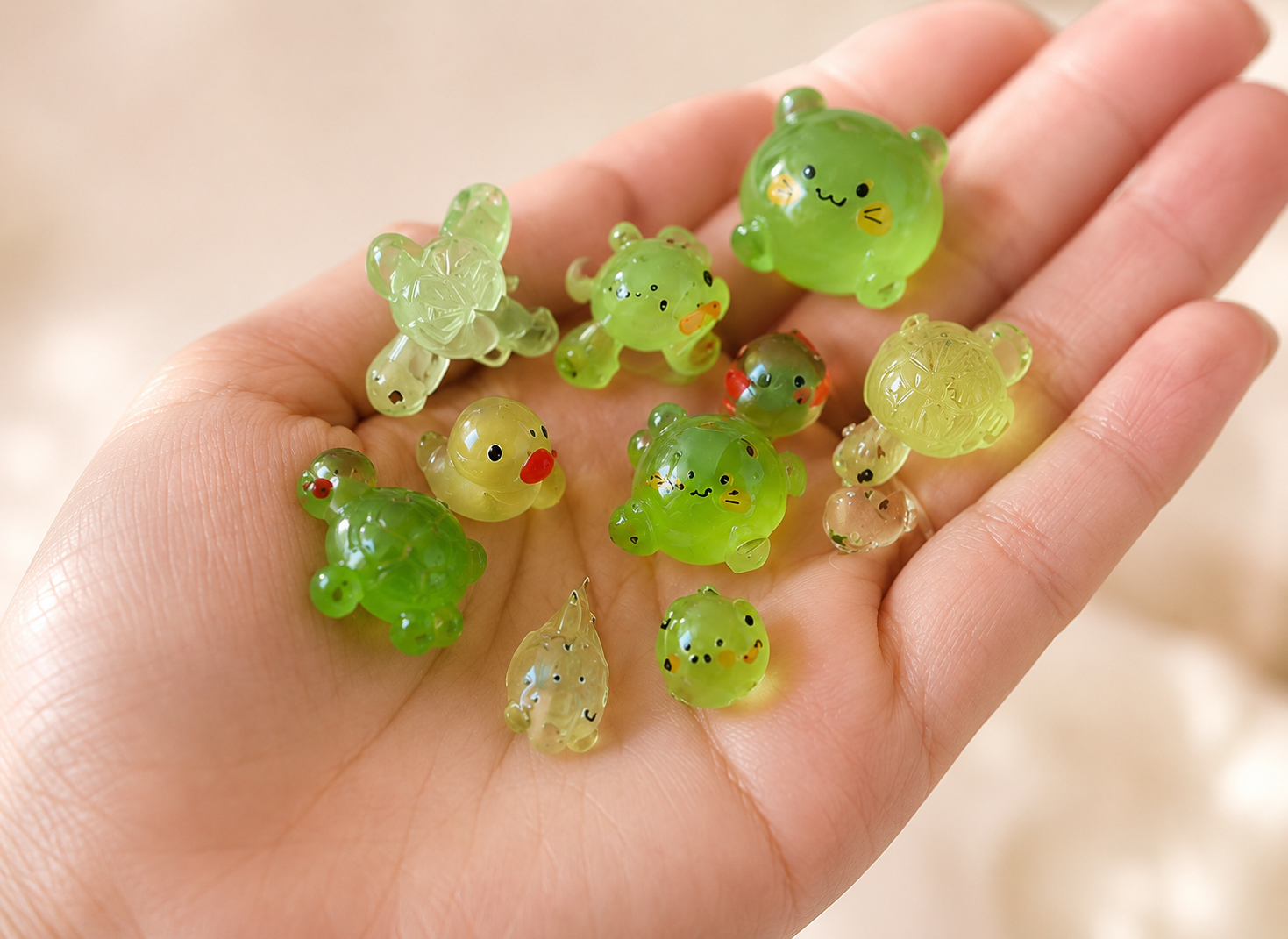 mini green scopp charms